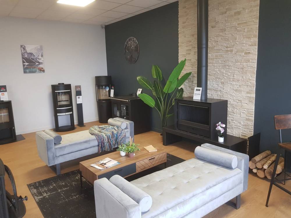 SHOWROOM 2